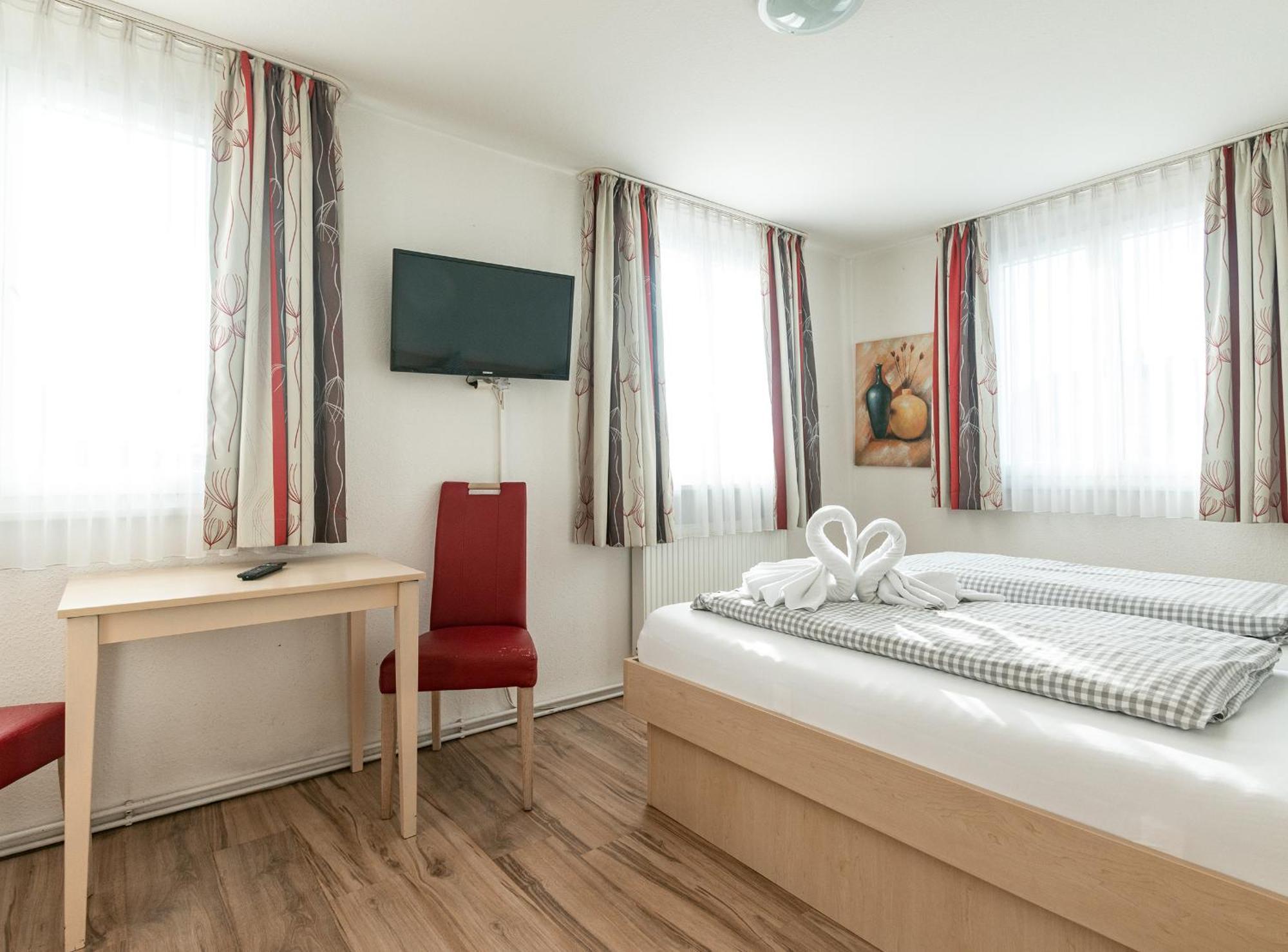 Gasthaus Traube, Ludwigshafen, Bodensee, Seenah Gelegen บอดมัน-ลุดวิกส์ฮาเฟิน ภายนอก รูปภาพ